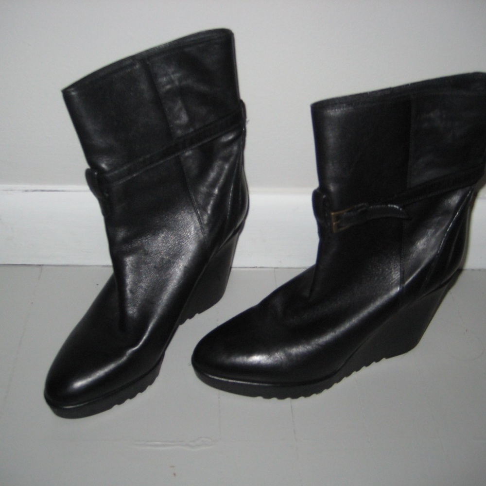 Chloe Black Wedge Ankle Boots